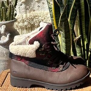 JBU by Jambu Women's Redrock Brown Leather Faux Fur  Plaid Water Resistant Boots